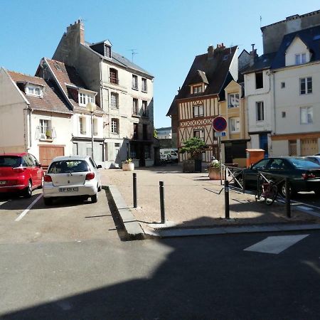 Appartement De La Place Dieppe Buitenkant foto