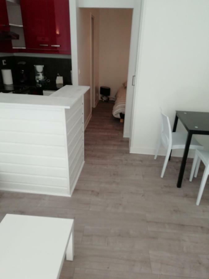 Appartement De La Place Dieppe Buitenkant foto